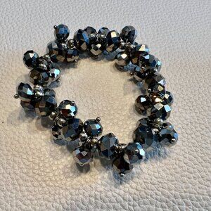 SALE!  Beautiful Metal Gray & Silver Beaded Stretch Bracelet (1)
